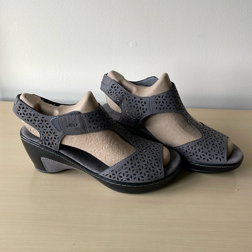 JBU Sandals